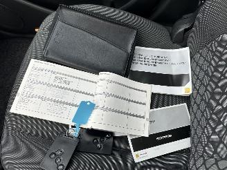 Renault Scenic 1.6 Parisiènne picture 13