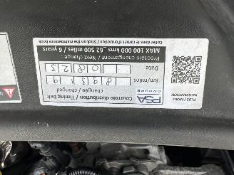 Peugeot 208 1.2 PureT. Blue Lion picture 15