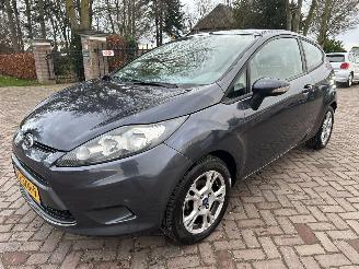 Schadeauto Ford Fiesta 1.25 Trend 2009/9
