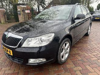 škoda osobní automobily Skoda Octavia 1.6 TDI  DSG Ambition Business Line 2011/1