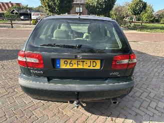 Volvo V-40 1.8 automaat picture 8
