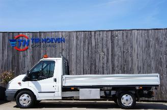 uszkodzony samochody osobowe Ford Transit 2.4 TDCi Open Laadbak 3-Persoons Trekhaak 103KW Euro 4 2011/1