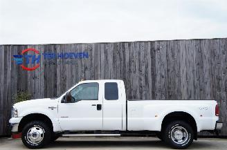 Coche accidentado Ford Stilo F350 Super Duty Power Stroke 4X4 Koppelschotel 239KW 2005/12