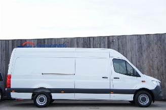 Mercedes Sprinter 317 CDi Maxi Airco Cruise Stoelverwarming 360° 125KW Euro 6 picture 4