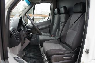 Volkswagen Crafter 2.0 TDi Maxi L3H2 Airco Stoelverwarming PDC 100KW Euro 5 picture 10