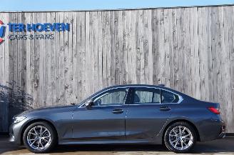 Avarii autoturisme BMW 3-serie 320d Luxury Line Airco Navi Cruise 360° Schuifdak LED 140KW Euro 6 2020/1