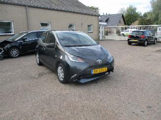  Toyota Aygo 1.0 VVTI x_fun 2018/1