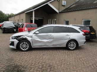 Kia Ceed 1.0 T-GDI-Dyn PlusL Sportswagon picture 4