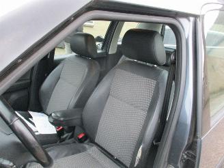 Skoda Roomster 1.6-16V Comfort picture 20