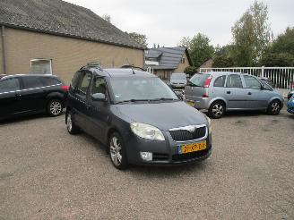 Avarii autoturisme Skoda Roomster 1.6-16V Comfort 2007/8