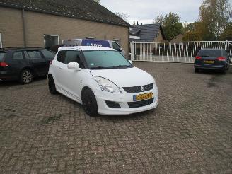  Suzuki Swift 1.2 Base X-ite 2013/6