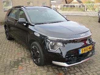 skadebil auto Kia Niro EV DynamicLine 6408 KWh 1E EIG NAP 2023/3