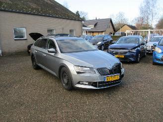 škoda osobní automobily Skoda Superb Combi 1.6 TDI Ambition Bns 2016/12