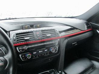 BMW 3-serie 330e LU.l High Executive picture 20