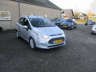 Schadeauto Ford B-Max 1.0 EcoBoost Style REST BPM 300 EURO !! 2014/2