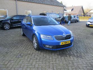 Avarii autoturisme Skoda Octavia 1.4 TSI Grt Eleg Bns Aut  REST BPM 325 EURO !!!! 2014/2