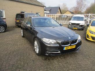 Unfallwagen BMW 5-serie 520 I High Executive Touring Aut REST BPM 1000 EURO !!! 2015/10