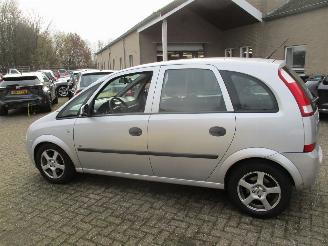 Opel Meriva 1.6--16V Max Cool Aut picture 4