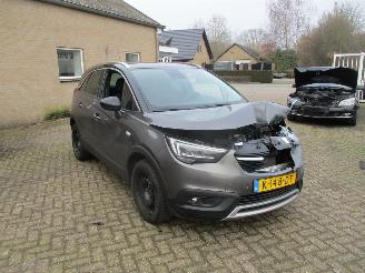 damaged passenger cars Opel Crossland 1.2 Turbo Edition REST BPM 1500 EURO !!!!!! 2020/11