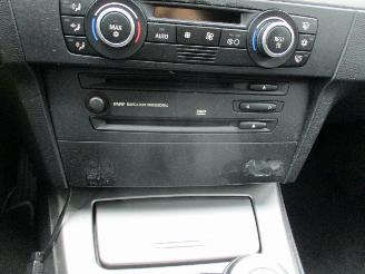 BMW 3-serie 320i High Executive picture 18