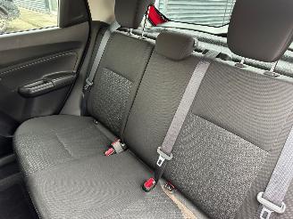 Suzuki Swift 1.2 Select picture 13