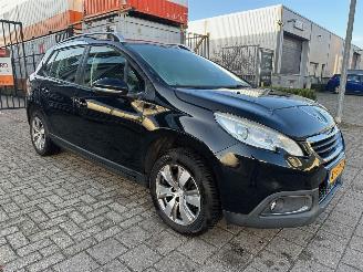 Avarii autoturisme Peugeot 2008 1.2 PureTech Style 2015/8