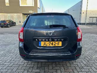 Dacia Logan MCV 0.9 TCe S&S Lauréate picture 6