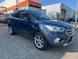 Unfallwagen Ford Kuga 1.5 EcoBoost ST Line 2017/12