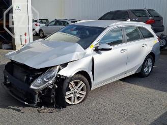 Vrakbiler auto Kia Cee d Ceed Sportswagon (CDF), Combi 5-drs, 2018 1.0i T-GDi 12V 2022/6