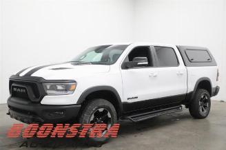 demontáž osobní automobily Dodge Ram 5.7 Hemi V8 4x4 Pick-up  Benzine 5.654cc 295kW (401pk) 4x4 2012-09  EZH 2020/6