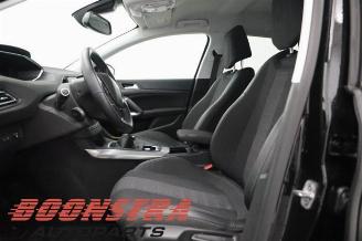 Peugeot 308 308 SW (L4/L9/LC/LJ/LR), Combi 5-drs, 2014 / 2021 1.2 12V e-THP PureTech 130 picture 14