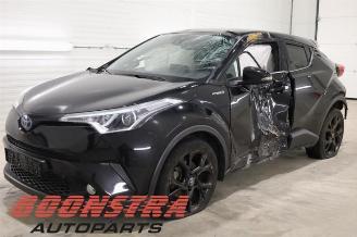 Coche siniestrado Toyota C-HR C-HR (X1,X5), SUV, 2016 1.8 16V Hybrid 2018/3
