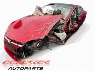 Auto da rottamare Tesla Model S Model S, Liftback, 2012 90D 2016/12
