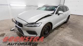 Coche siniestrado Volvo V-60 V60 II (ZW), Combi, 2018 2.0 D4 16V 2019/1