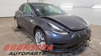 Uttjänta bilar auto Tesla Model 3 Model 3, Sedan, 2017 Long Range AWD 75 kWh 2019/5