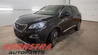 Auto da rottamare Peugeot 3008 3008 II (M4/MC/MJ/MR), MPV, 2016 1.2 12V e-THP PureTech 130 2018