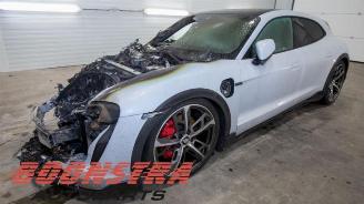rozbiórka samochody osobowe Porsche Taycan Taycan Cross Turismo (Y1B), Combi, 2020 4S Performance Battery Plus 2021/10