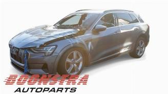 rozbiórka samochody osobowe Audi E-tron E-tron (GEN), SUV, 2018 55 quattro 2020/12