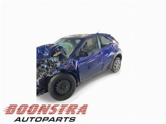 Coche siniestrado Toyota Aygo Aygo X, Hatchback, 2022 1.0 12V VVT-i 2023/10
