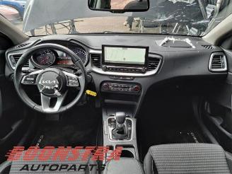 Kia Cee d Ceed Sportswagon (CDF), Combi 5-drs, 2018 1.0i T-GDi 12V 120 Eco-Dynamics+ picture 7