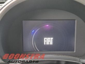 Fiat 600 600 (365), Hatchback 5-drs, 2023 1.2 Hybrid 100 picture 10