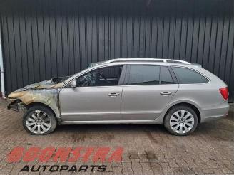 Skoda Superb Superb Combi (3TAC/TAF), Combi, 2009 / 2015 1.8 TSI 16V picture 6