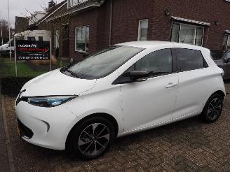 Coche accidentado Renault Zoé R240 Intens 22Kwh KOOP ACCU 2016/9