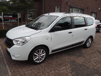 Auto incidentate Dacia Lodgy 1.3 TCe Laureate 7 Persoons 2019/1