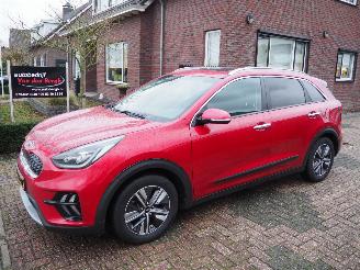 krockskadad bil auto Kia Niro 1.6 GDI Hybrid ExecutiveLine 2021/4