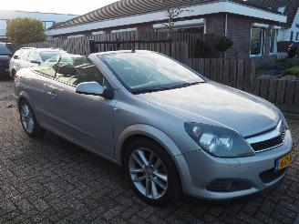 Opel Ascona 1.8 Twin top cosmo picture 4