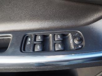 Volvo V-60 2.4 D6 AWD Hybrid Summum picture 24