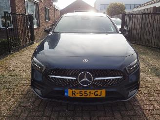 Mercedes A-klasse 250 E Advantage hybride picture 2