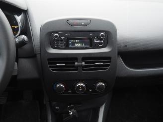 Renault Clio 0.9 TCe Authentique picture 13