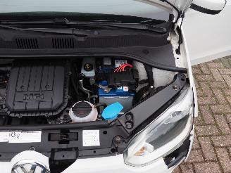 Volkswagen Up! 1.0 High Up! BlueMotion picture 13